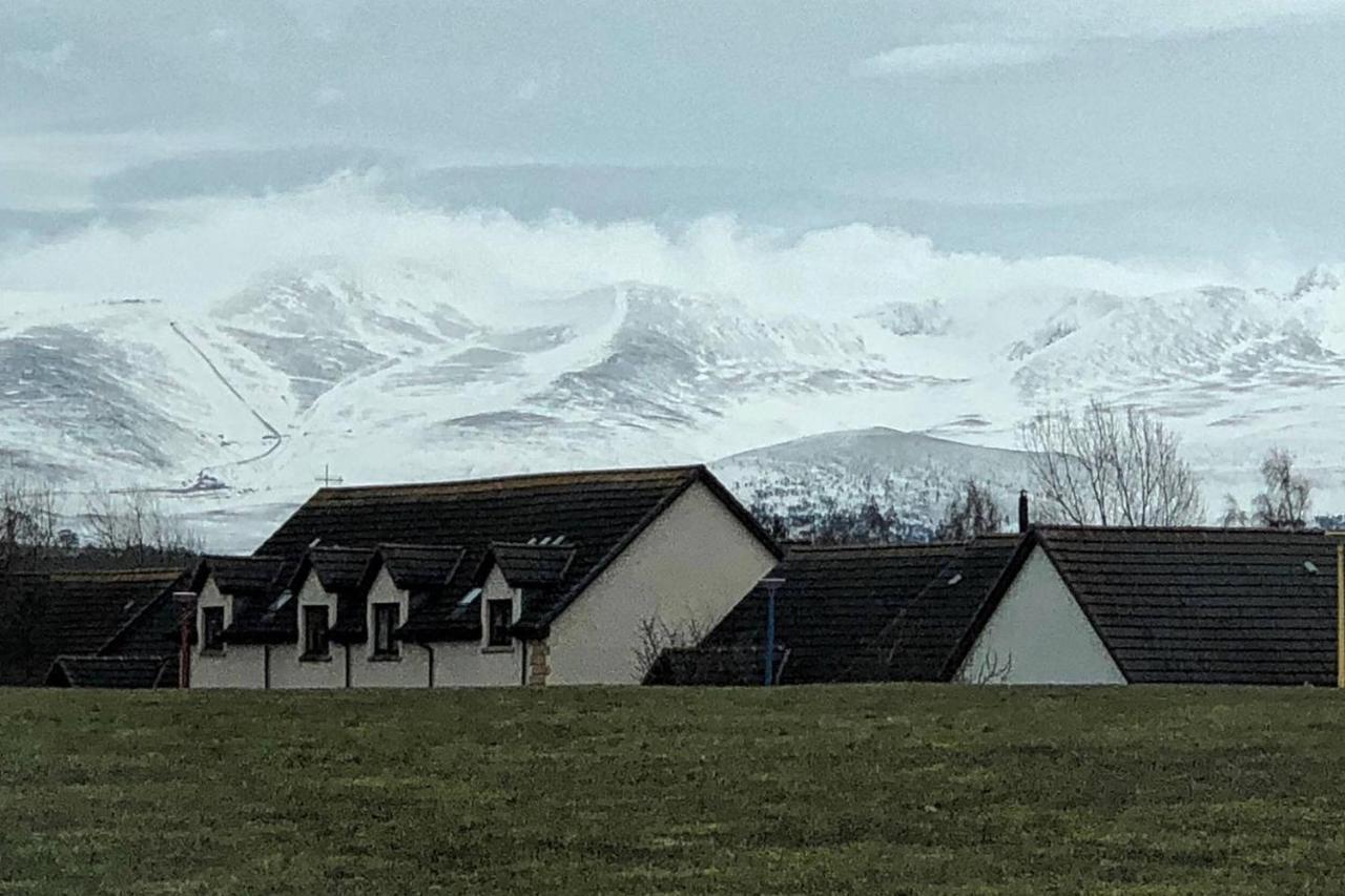 Stelvio Apartment Aviemore Luaran gambar